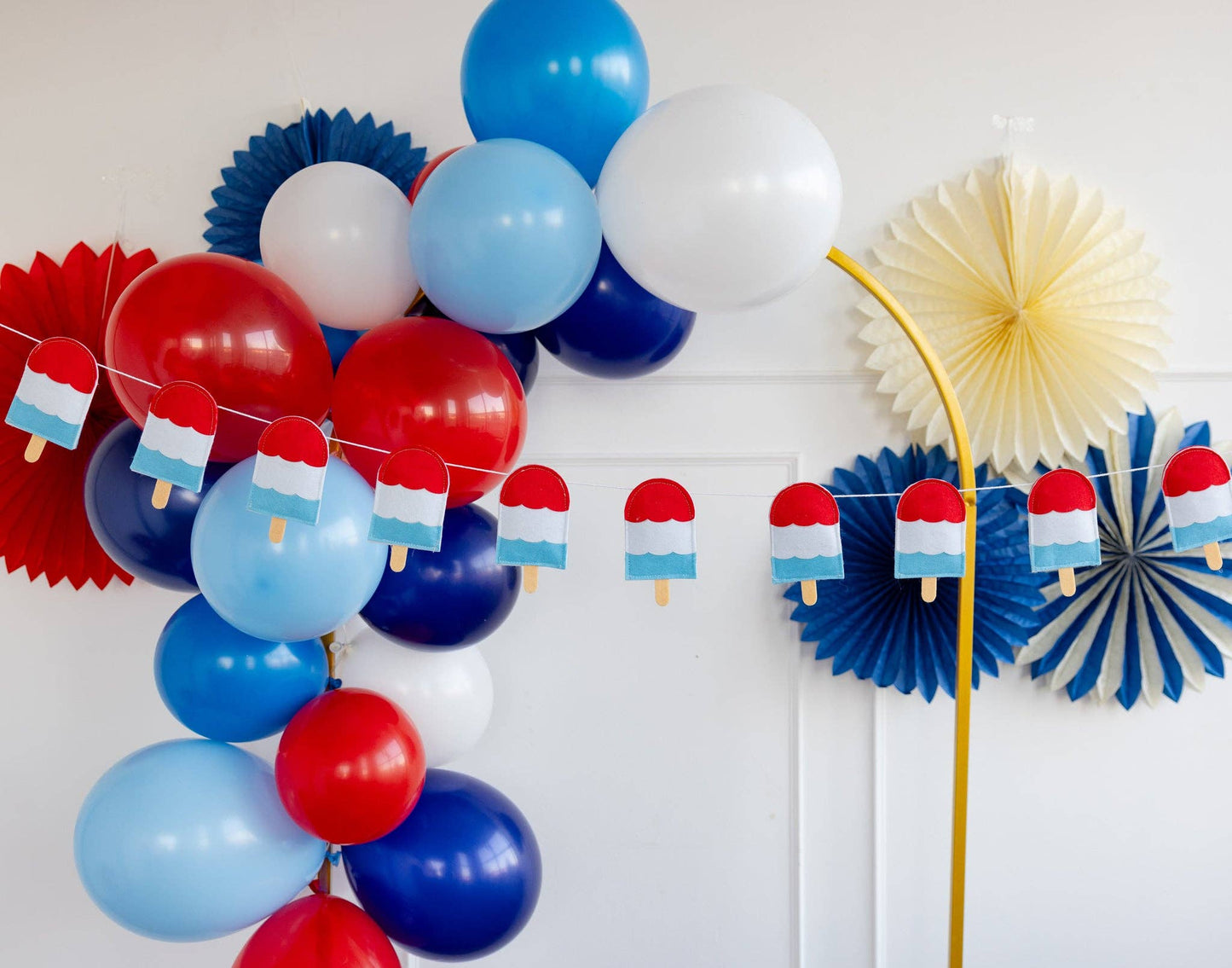 PLHB217 - Popsicle Puffy Felt Banner
