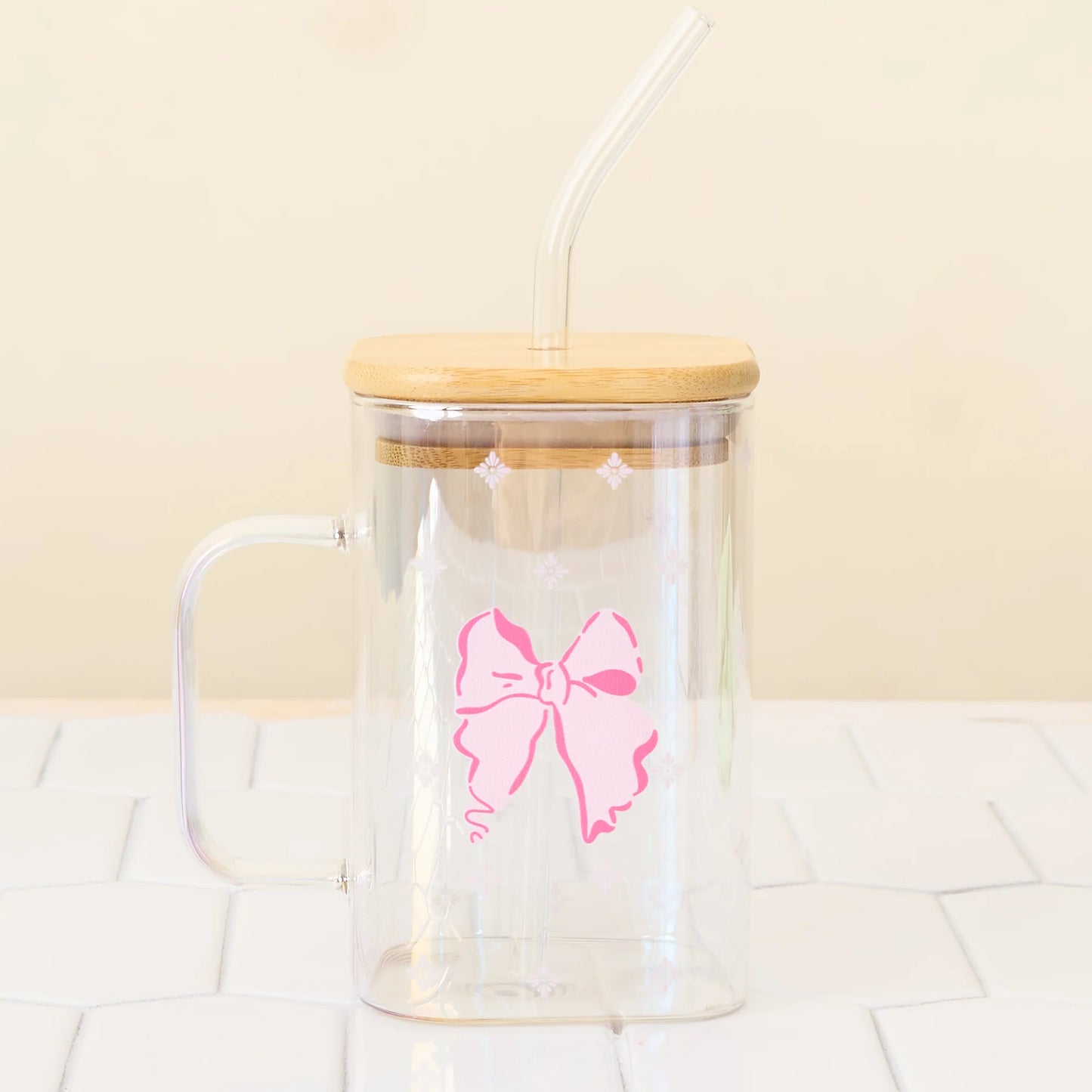 Bow 20 oz Square Glass Cup