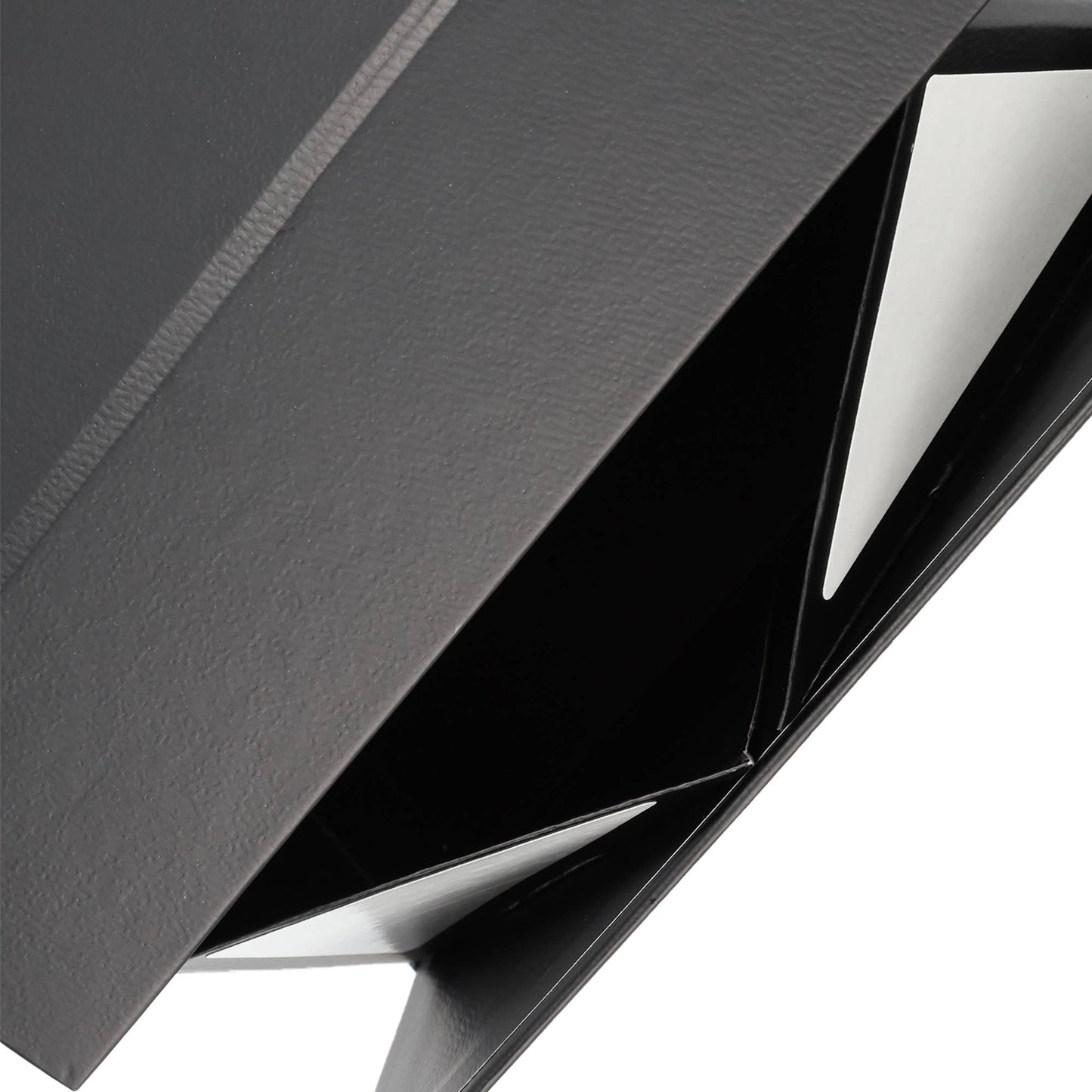 Collapsible Gift Box with Magnetic Closure