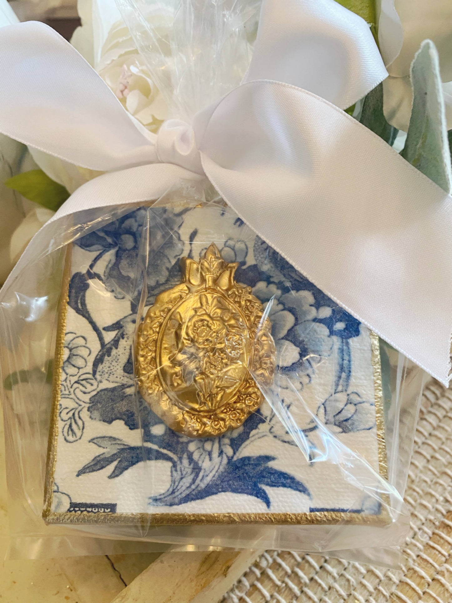 Chinoiserie Gilded Rose Bouquet Intaglio Canvas Art